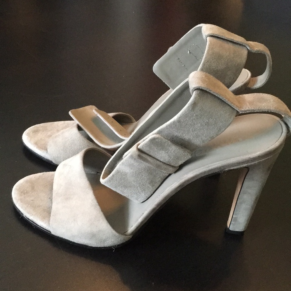 VINCE heels, size 9/ EU 40